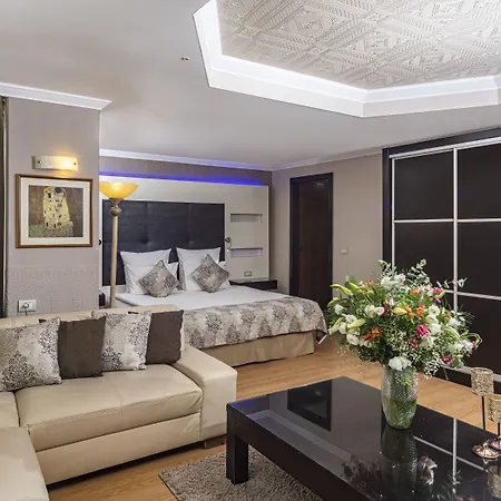 Altinel & Convention Center Hotel 5*