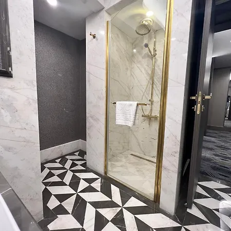 Altinel & Convention Center Hotel 5*