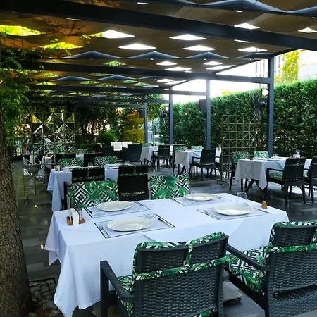 Altinel & Convention Center 5*