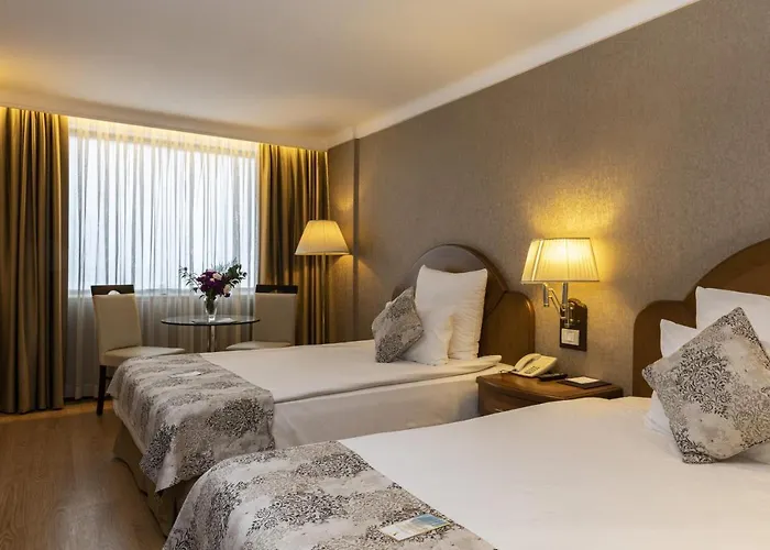 Altinel & Convention Center 5* أنقرة