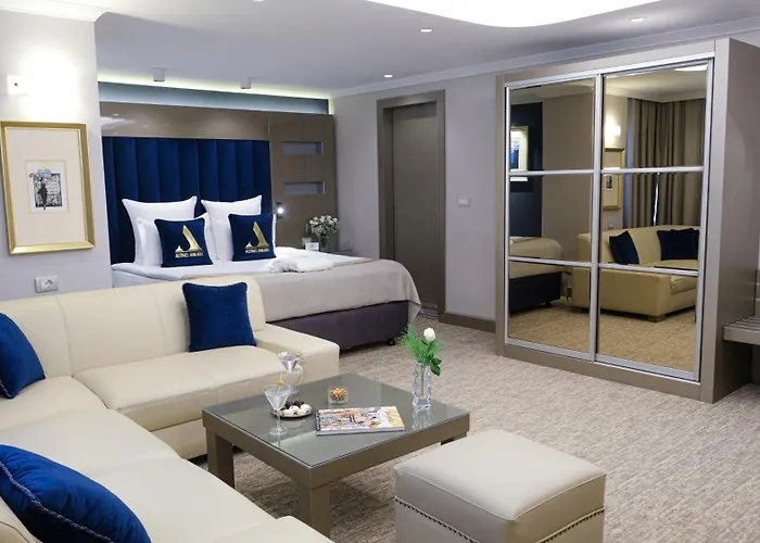 Altinel & Convention Center فندق 5*