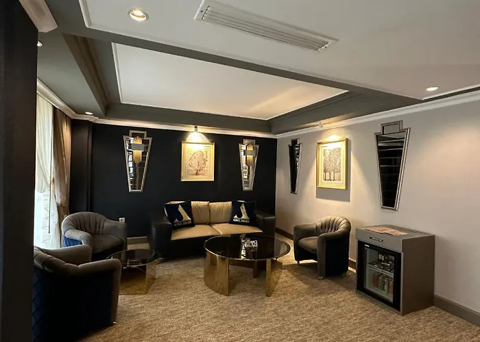 Altinel & Convention Center アンカラ