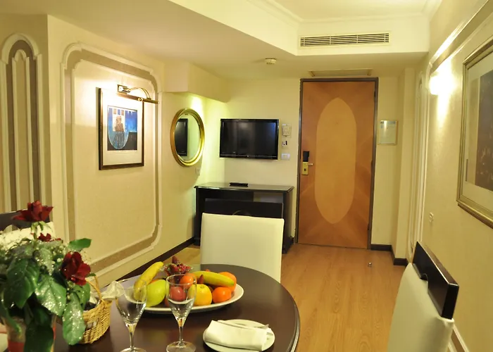 فندق Altinel & Convention Center