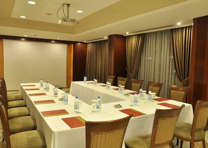 Altinel & Convention Center أنقرة