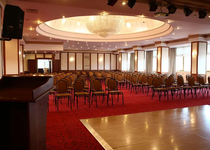 فندق Altinel & Convention Center أنقرة