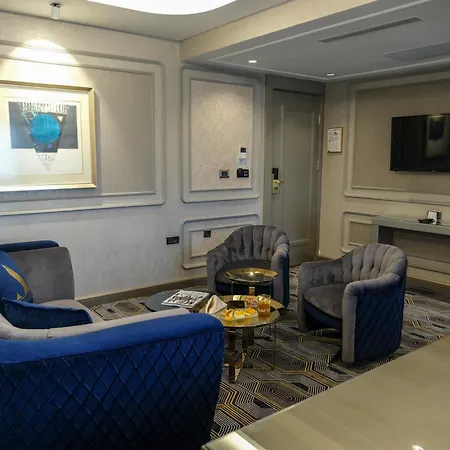 Altinel & Convention Center 5*