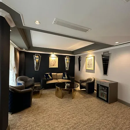 Altinel & Convention Center אנקרה
