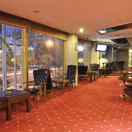 מלון Altinel & Convention Center
